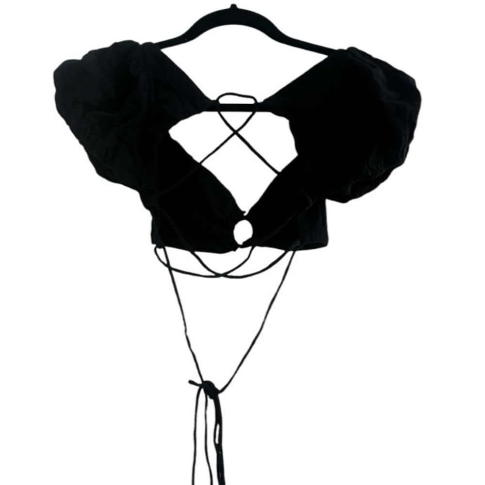 Black Lace-Up Crop Top‎ - Picture 3 of 5